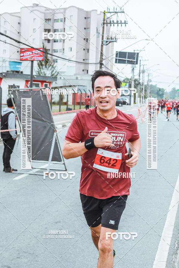 Buy your photos of the eventSANTANDER TRACK&FIELD RUN SERIES Mogi Shopping on Fotop