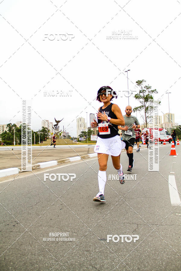 Achetez vos photos de l'vnementSANTANDER TRACK&FIELD RUN SERIES Mogi Shopping sur Fotop