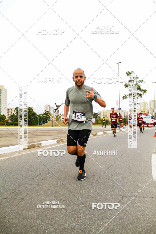 Achetez vos photos de l'vnementSANTANDER TRACK&FIELD RUN SERIES Mogi Shopping sur Fotop