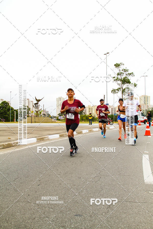 Achetez vos photos de l'vnementSANTANDER TRACK&FIELD RUN SERIES Mogi Shopping sur Fotop
