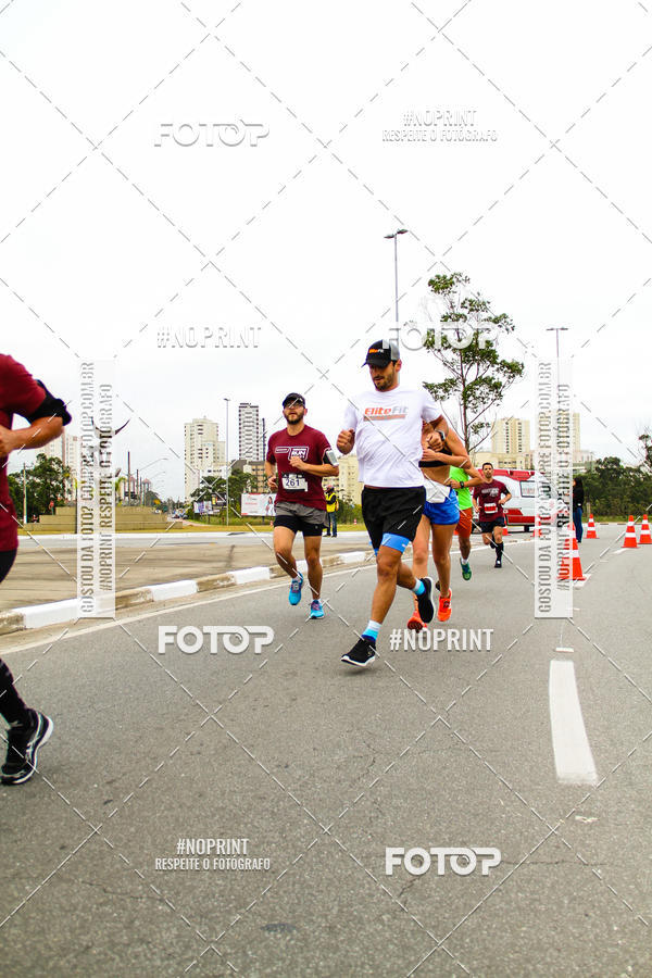Achetez vos photos de l'vnementSANTANDER TRACK&FIELD RUN SERIES Mogi Shopping sur Fotop