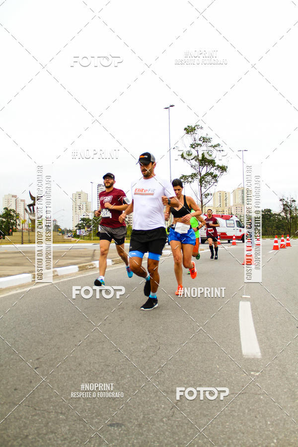 Achetez vos photos de l'vnementSANTANDER TRACK&FIELD RUN SERIES Mogi Shopping sur Fotop