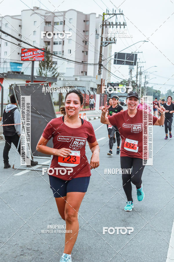 Buy your photos of the eventSANTANDER TRACK&FIELD RUN SERIES Mogi Shopping on Fotop