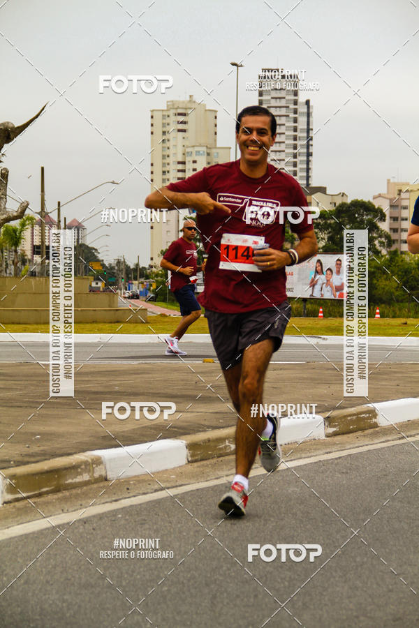 Buy your photos of the eventSANTANDER TRACK&FIELD RUN SERIES Mogi Shopping on Fotop
