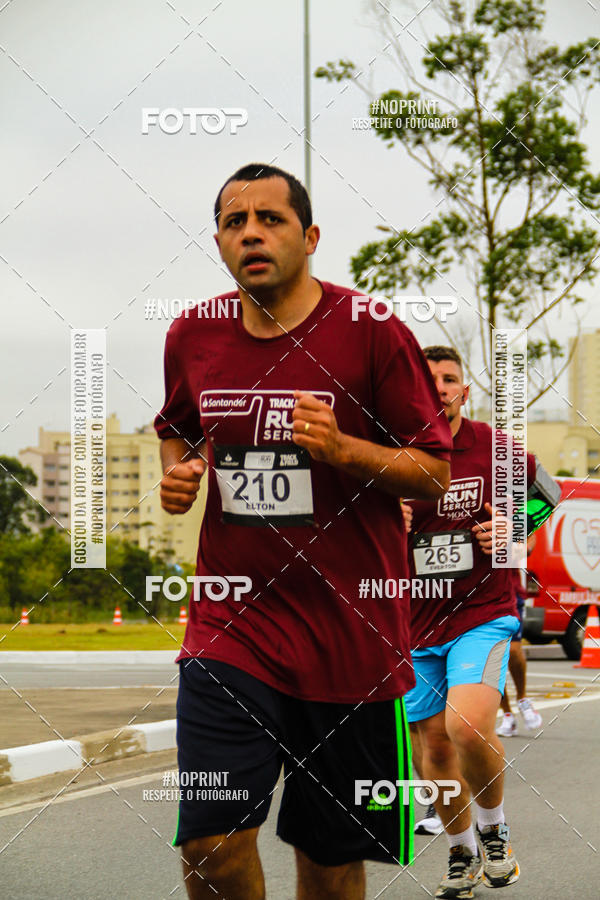 Buy your photos of the eventSANTANDER TRACK&FIELD RUN SERIES Mogi Shopping on Fotop
