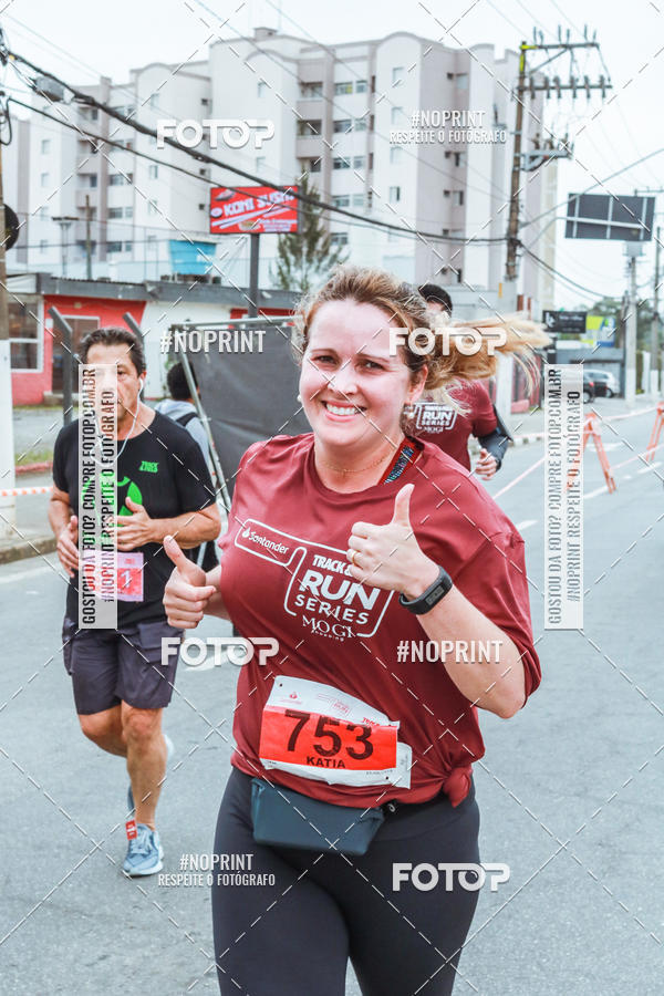 Buy your photos of the eventSANTANDER TRACK&FIELD RUN SERIES Mogi Shopping on Fotop