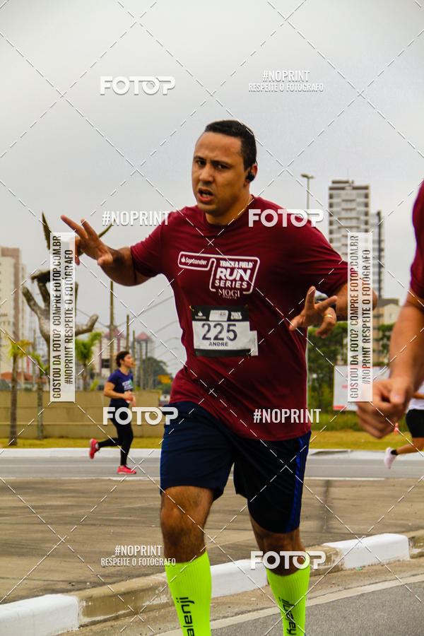 Buy your photos of the eventSANTANDER TRACK&FIELD RUN SERIES Mogi Shopping on Fotop