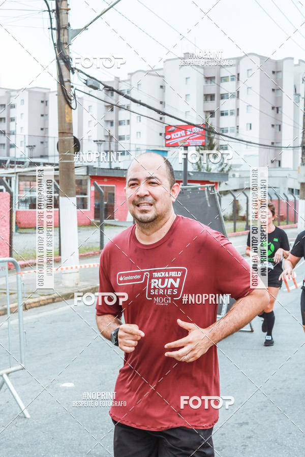 Buy your photos of the eventSANTANDER TRACK&FIELD RUN SERIES Mogi Shopping on Fotop