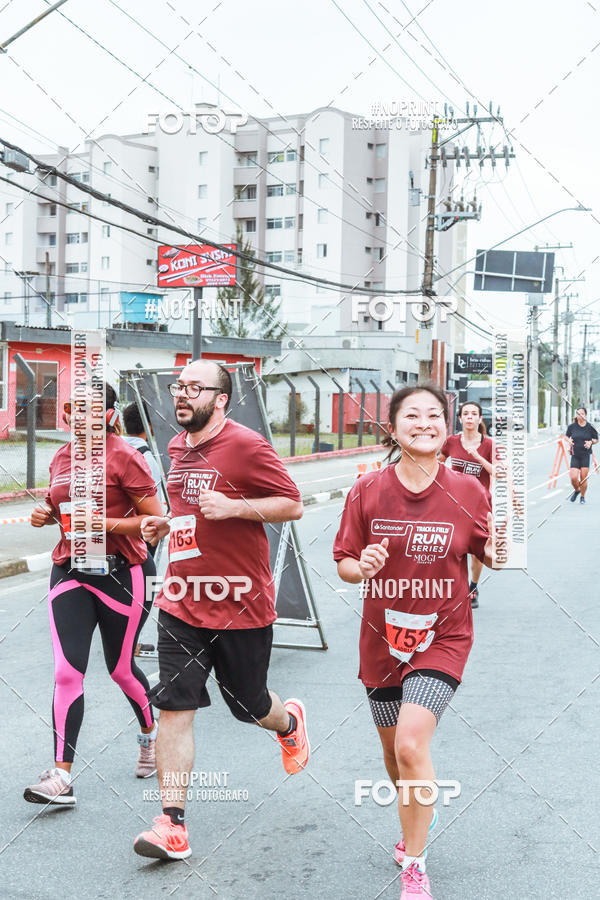 Buy your photos of the eventSANTANDER TRACK&FIELD RUN SERIES Mogi Shopping on Fotop