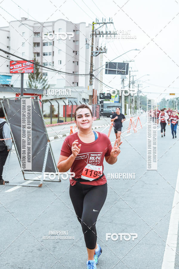 Buy your photos of the eventSANTANDER TRACK&FIELD RUN SERIES Mogi Shopping on Fotop