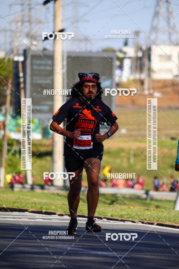 Buy your photos of the eventSANTANDER TRACK&FIELD RUN SERIES Iguatemi Campinas on Fotop