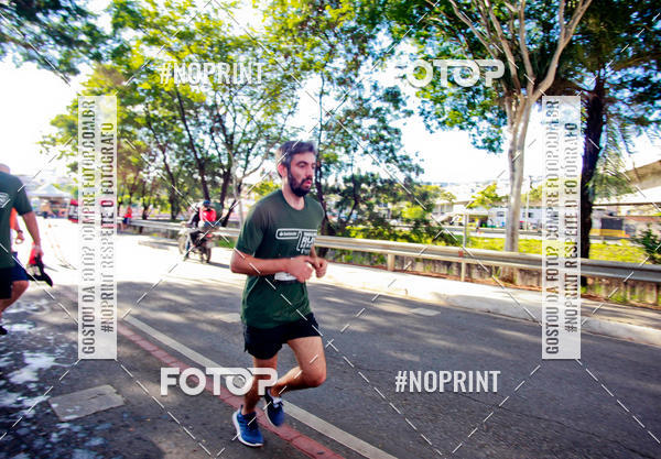 Buy your photos of the eventSANTANDER TRACK&FIELD RUN SERIES Boulevard Shopping BH on Fotop
