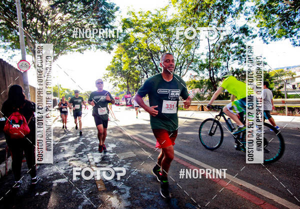 Buy your photos of the eventSANTANDER TRACK&FIELD RUN SERIES Boulevard Shopping BH on Fotop