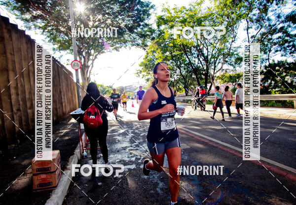 Buy your photos of the eventSANTANDER TRACK&FIELD RUN SERIES Boulevard Shopping BH on Fotop