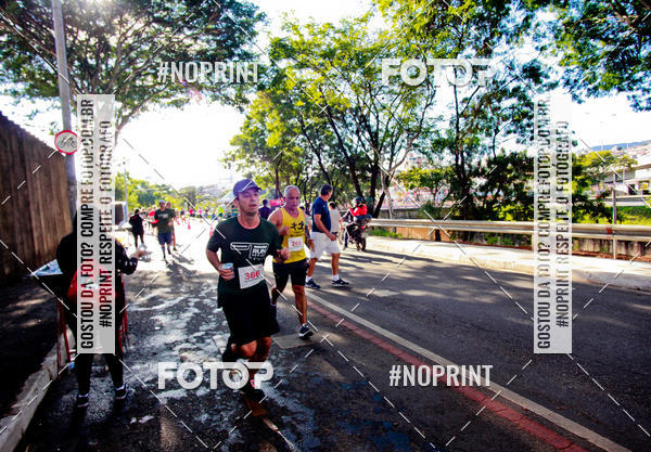 Buy your photos of the eventSANTANDER TRACK&FIELD RUN SERIES Boulevard Shopping BH on Fotop