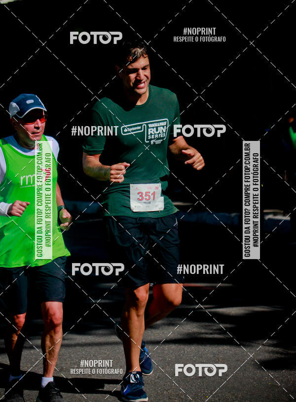 Buy your photos of the eventSANTANDER TRACK&FIELD RUN SERIES Boulevard Shopping BH on Fotop