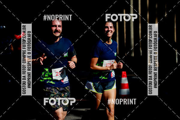 Buy your photos of the eventSANTANDER TRACK&FIELD RUN SERIES Boulevard Shopping BH on Fotop