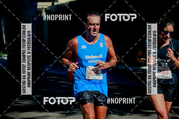 Buy your photos of the eventSANTANDER TRACK&FIELD RUN SERIES Boulevard Shopping BH on Fotop