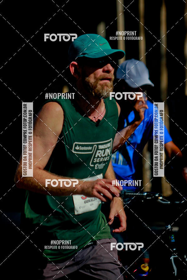 Buy your photos of the eventSANTANDER TRACK&FIELD RUN SERIES Boulevard Shopping BH on Fotop