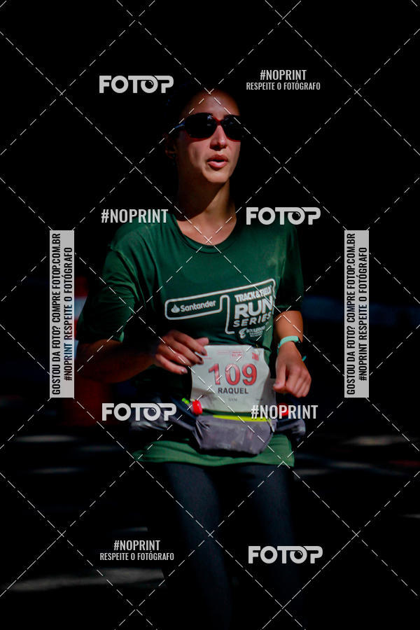 Buy your photos of the eventSANTANDER TRACK&FIELD RUN SERIES Boulevard Shopping BH on Fotop