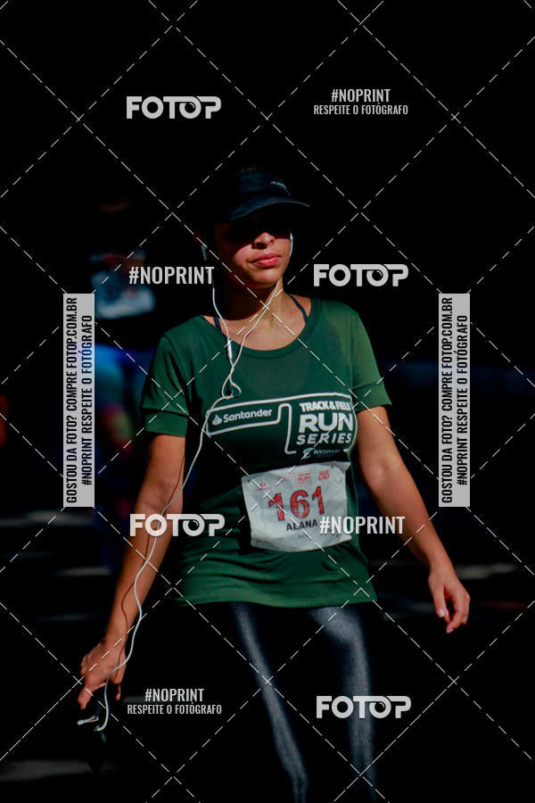 Buy your photos of the eventSANTANDER TRACK&FIELD RUN SERIES Boulevard Shopping BH on Fotop