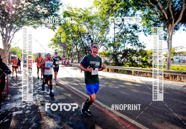 Buy your photos of the eventSANTANDER TRACK&FIELD RUN SERIES Boulevard Shopping BH on Fotop