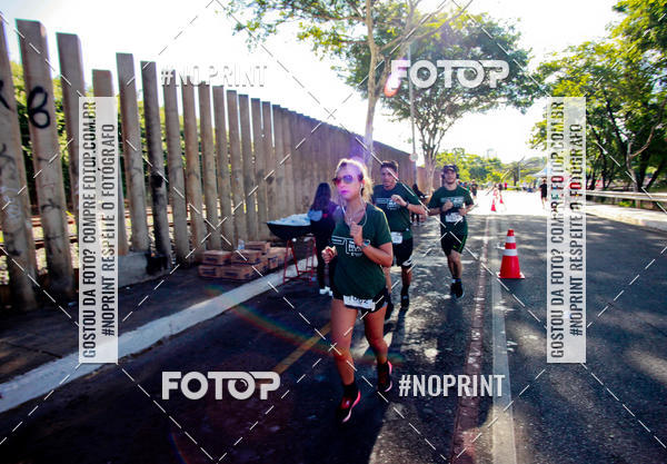 Buy your photos of the eventSANTANDER TRACK&FIELD RUN SERIES Boulevard Shopping BH on Fotop