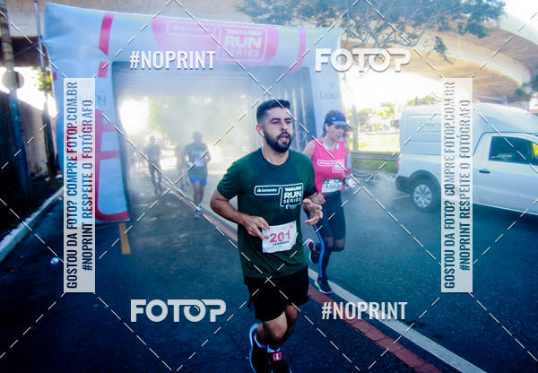 Buy your photos of the eventSANTANDER TRACK&FIELD RUN SERIES Boulevard Shopping BH on Fotop