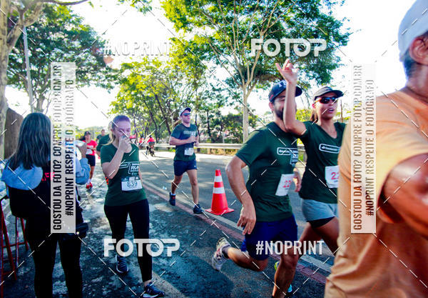 Buy your photos of the eventSANTANDER TRACK&FIELD RUN SERIES Boulevard Shopping BH on Fotop