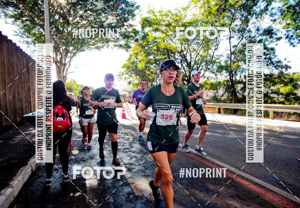 Buy your photos of the eventSANTANDER TRACK&FIELD RUN SERIES Boulevard Shopping BH on Fotop