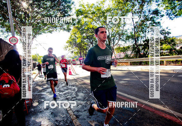 Buy your photos of the eventSANTANDER TRACK&FIELD RUN SERIES Boulevard Shopping BH on Fotop