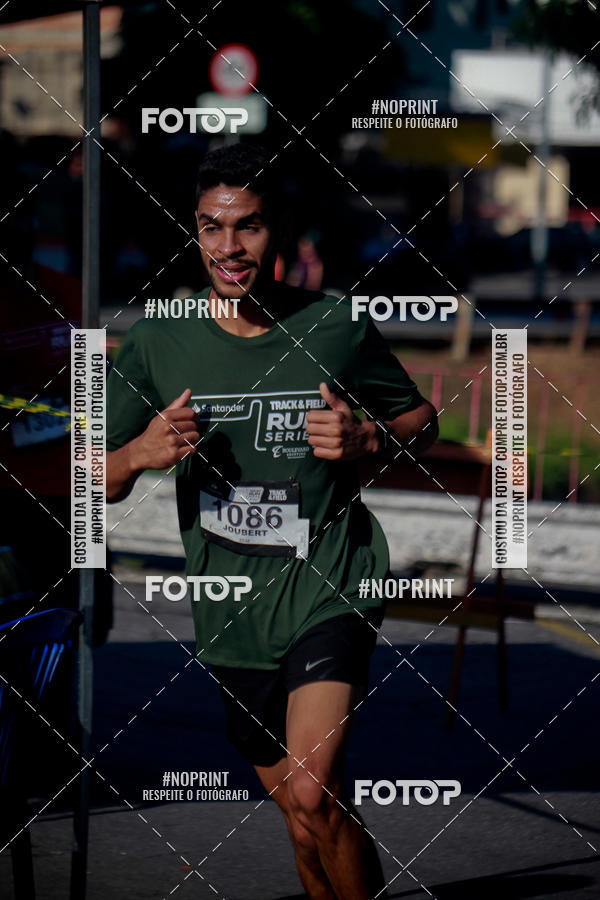 Buy your photos of the eventSANTANDER TRACK&FIELD RUN SERIES Boulevard Shopping BH on Fotop