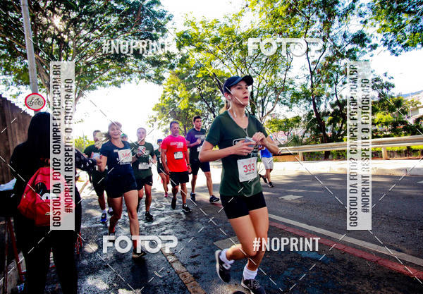Buy your photos of the eventSANTANDER TRACK&FIELD RUN SERIES Boulevard Shopping BH on Fotop