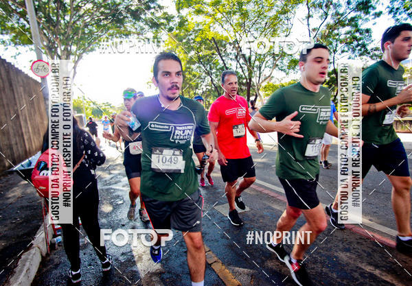 Buy your photos of the eventSANTANDER TRACK&FIELD RUN SERIES Boulevard Shopping BH on Fotop