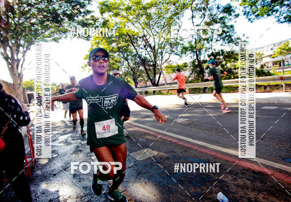 Buy your photos of the eventSANTANDER TRACK&FIELD RUN SERIES Boulevard Shopping BH on Fotop