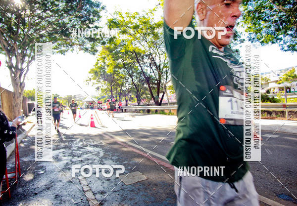 Buy your photos of the eventSANTANDER TRACK&FIELD RUN SERIES Boulevard Shopping BH on Fotop
