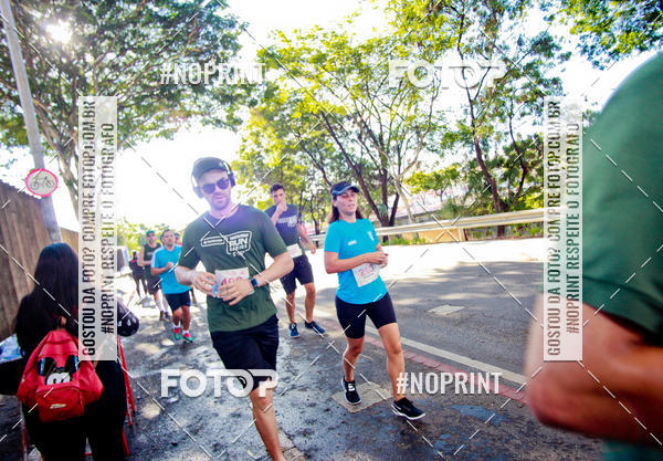 Buy your photos of the eventSANTANDER TRACK&FIELD RUN SERIES Boulevard Shopping BH on Fotop