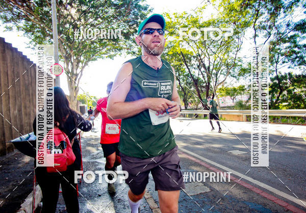 Buy your photos of the eventSANTANDER TRACK&FIELD RUN SERIES Boulevard Shopping BH on Fotop