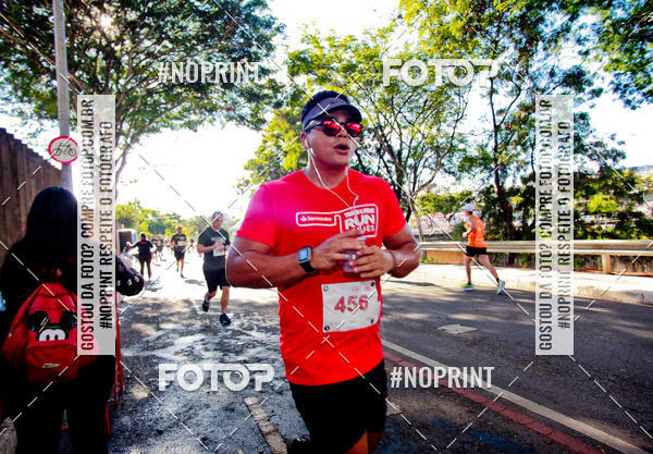 Buy your photos of the eventSANTANDER TRACK&FIELD RUN SERIES Boulevard Shopping BH on Fotop