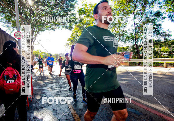 Buy your photos of the eventSANTANDER TRACK&FIELD RUN SERIES Boulevard Shopping BH on Fotop