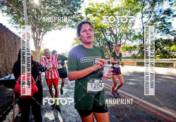Buy your photos of the eventSANTANDER TRACK&FIELD RUN SERIES Boulevard Shopping BH on Fotop