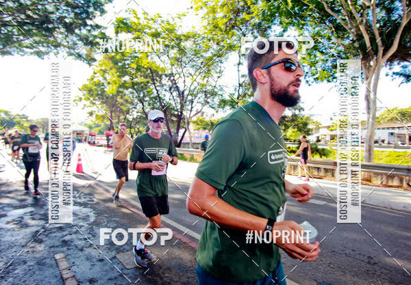 Buy your photos of the eventSANTANDER TRACK&FIELD RUN SERIES Boulevard Shopping BH on Fotop