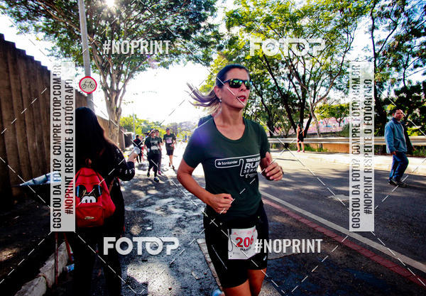 Buy your photos of the eventSANTANDER TRACK&FIELD RUN SERIES Boulevard Shopping BH on Fotop