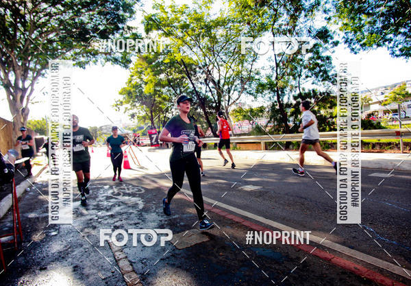 Buy your photos of the eventSANTANDER TRACK&FIELD RUN SERIES Boulevard Shopping BH on Fotop