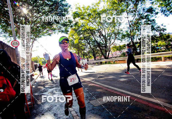Buy your photos of the eventSANTANDER TRACK&FIELD RUN SERIES Boulevard Shopping BH on Fotop