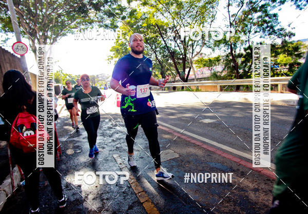 Buy your photos of the eventSANTANDER TRACK&FIELD RUN SERIES Boulevard Shopping BH on Fotop