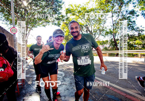 Buy your photos of the eventSANTANDER TRACK&FIELD RUN SERIES Boulevard Shopping BH on Fotop