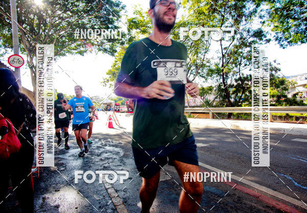 Buy your photos of the eventSANTANDER TRACK&FIELD RUN SERIES Boulevard Shopping BH on Fotop