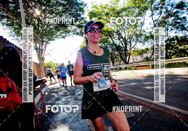 Buy your photos of the eventSANTANDER TRACK&FIELD RUN SERIES Boulevard Shopping BH on Fotop