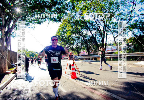 Buy your photos of the eventSANTANDER TRACK&FIELD RUN SERIES Boulevard Shopping BH on Fotop